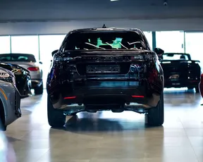 Land Rover Range Rover Velar 2025