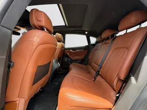 Maserati Levante Hybrid 2022