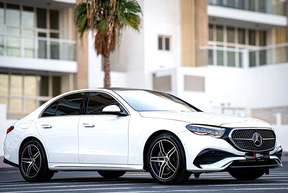 Mercedes-Benz E-Class 300 2025