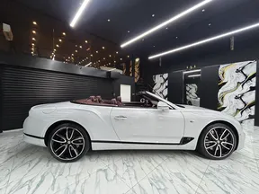 Bentley Continental GTC 2019