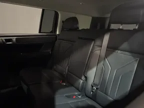 Hyundai Santa Fe 2025