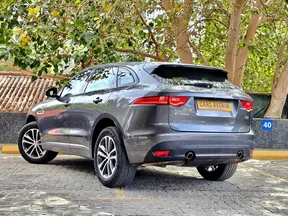 Jaguar F-Pace 2019