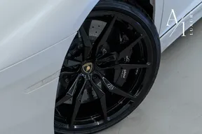 Lamborghini Aventador 2012