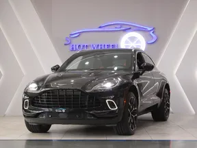 Aston Martin DBX 2022