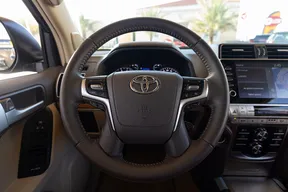 Toyota Land Cruiser Prado 2023
