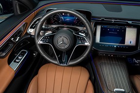 Mercedes-Benz E-Class 300 2024