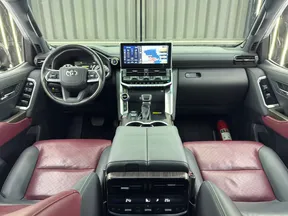 Toyota Land Cruiser 2024