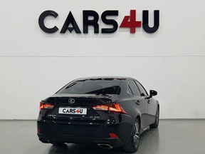 Lexus IS 300 2019