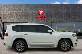 Toyota Land Cruiser 2024