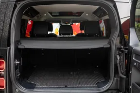 Land Rover Defender 110 2022