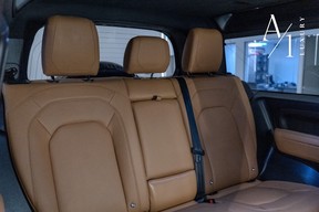 Land Rover Defender 90 2023