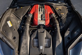 Ferrari 812 Superfast 2019