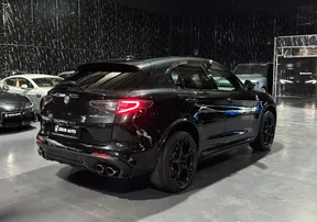 Alfa Romeo Stelvio Quadrifoglio 2022