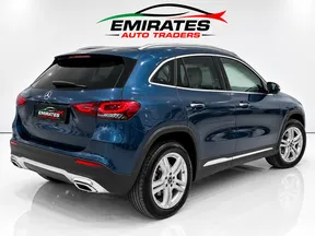 Mercedes-Benz GLA 200 2021