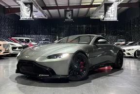 Aston Martin V8 Vantage 2019