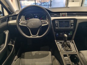 Volkswagen Passat 2021