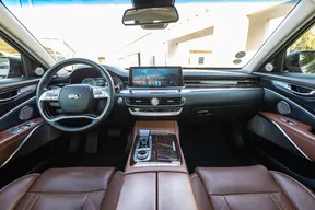 Kia K9 / K900 / Quoris 2020