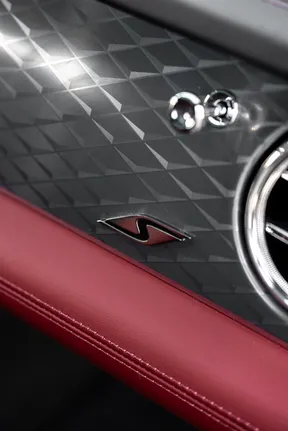 Bentley Bentayga EWB 2023