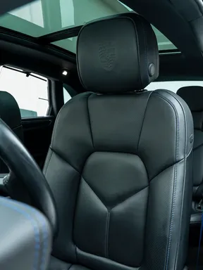 Porsche Macan 2024
