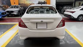 Nissan Sunny 2020