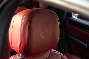 Porsche Cayenne 2023