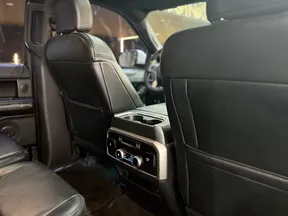 Ford Expedition 2020