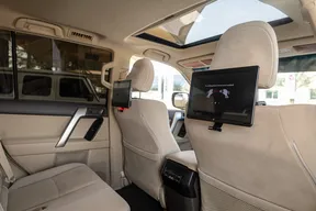 Toyota Land Cruiser Prado 2023