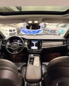 Volvo S90 B6 2023