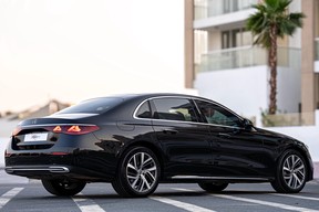 Mercedes-Benz E-Class 300 2024