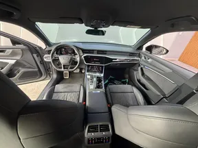 Audi RS6 2025