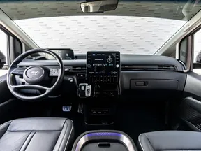 Hyundai Staria 2025