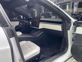 Tesla Model S Ludicrous 2023