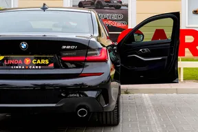 BMW 3 Series 320 2021