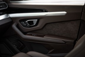 Lamborghini Urus 2024