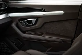 Lamborghini Urus 2024