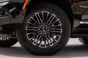 GMC Yukon 2025