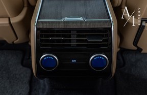 Land Rover Range Rover Long 2025