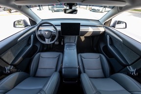 Tesla Model Y Long Range 2024