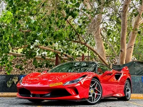 Ferrari F8 Tributo 2023