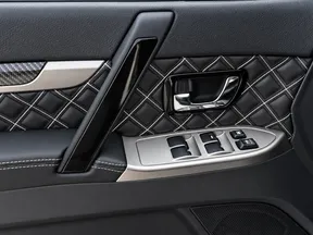 Mitsubishi Pajero / Shogun / Montero 2020