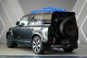 Land Rover Defender 130 2026