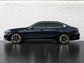 BMW 5 Series 520 2024