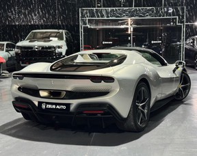 Ferrari 296 GTS 2024