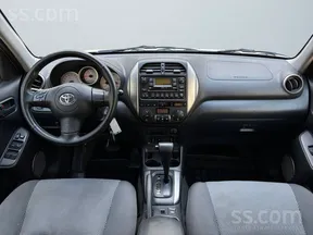 Toyota RAV4 2005