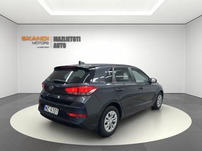 Hyundai i30 2021