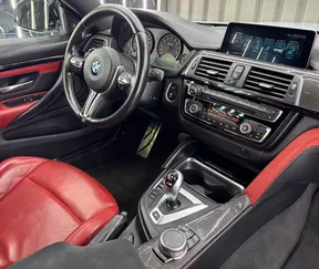 BMW 4 Series M4 Competition 2017
