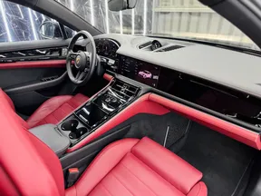 Porsche Panamera 4S E-Hybrid 2025