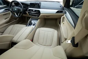 BMW 5 Series 520 2019