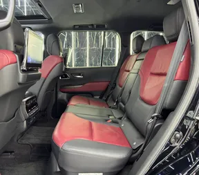 Toyota Land Cruiser 2024