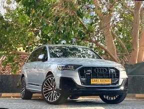 Audi Q7 2024